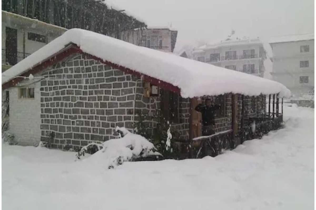 Hotel Seraj International Manāli Kültér fotó